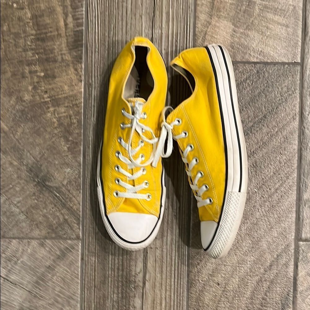 Converse Yellow unisex Sneakers